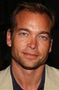 乔纳森,探索科技巨头的创新之路